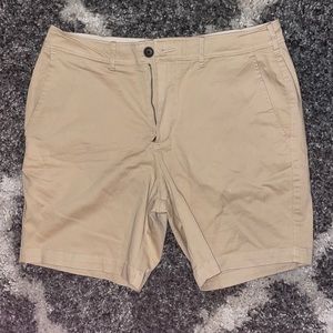 Abercrombie and Fitch Stretch Khaki Shorts